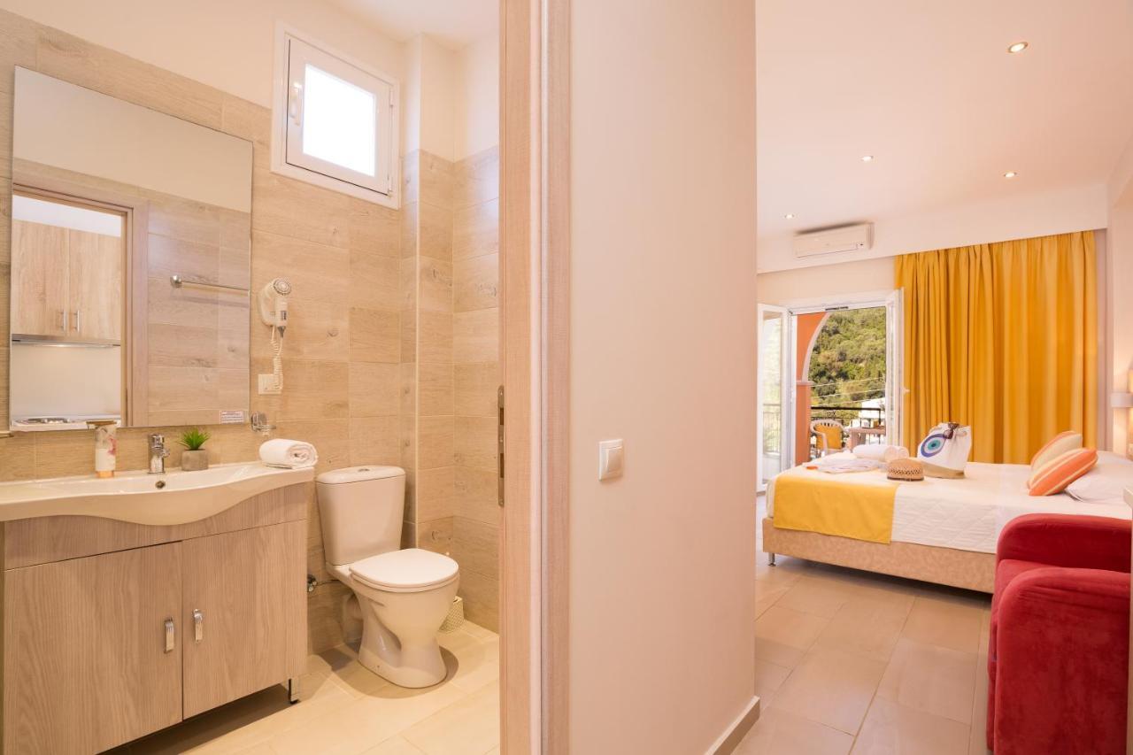 Aparthotel Alexander 3*